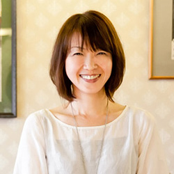 ＡＴＥＬＩＥＲ　Ｍ　代表　天神　里佳