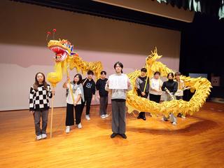 舞龍団横2.jpg